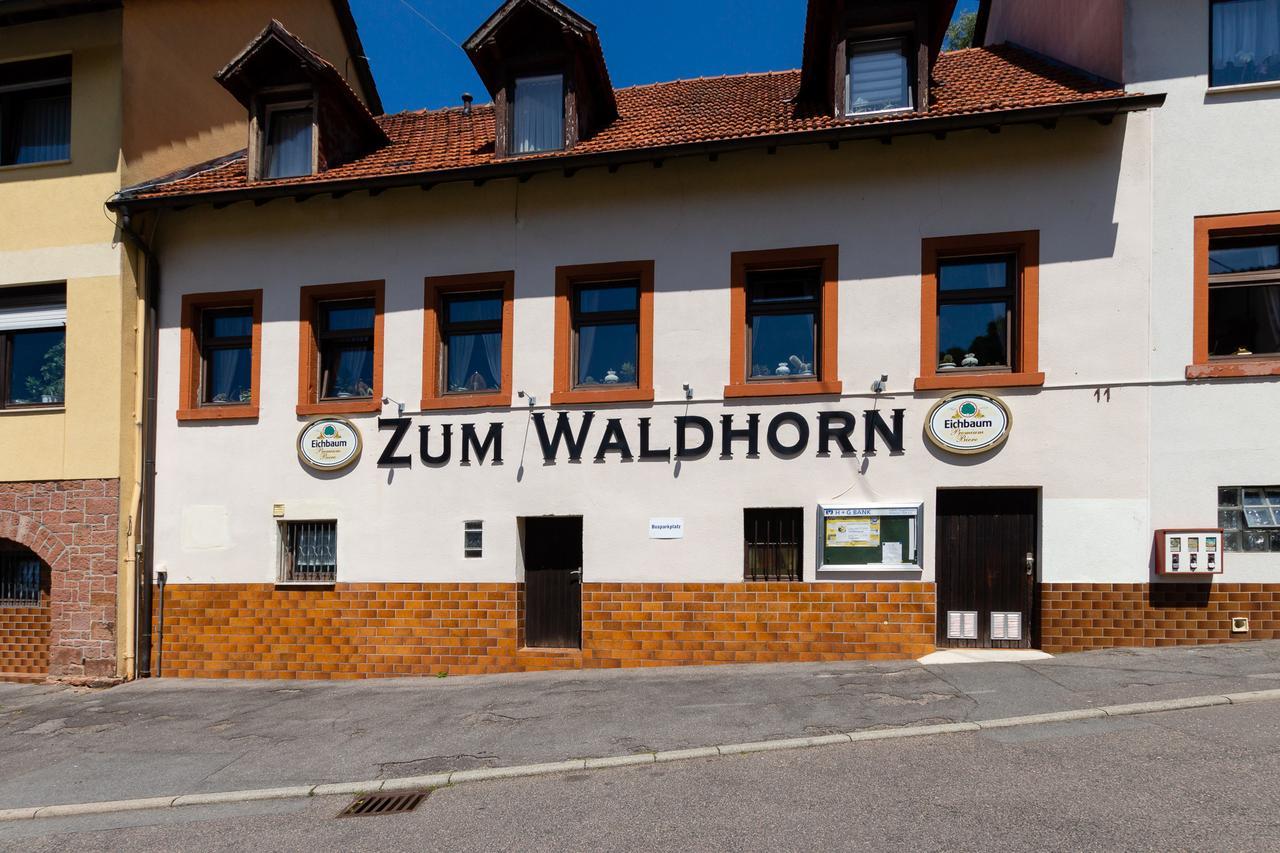 ホテル Zum Waldhorn Peterstal エクステリア 写真